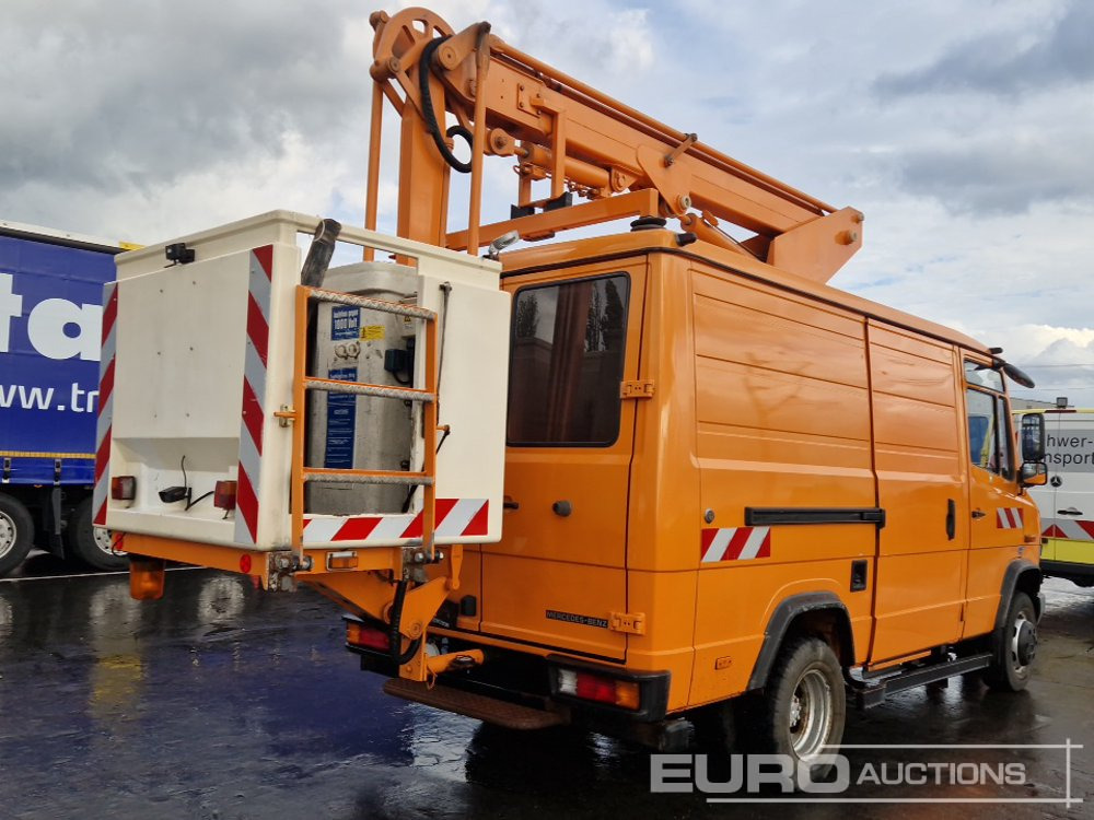 Mercedes 612D - Autopacēlājs: foto 5 Mercedes 612D - Autopacēlājs: foto 5