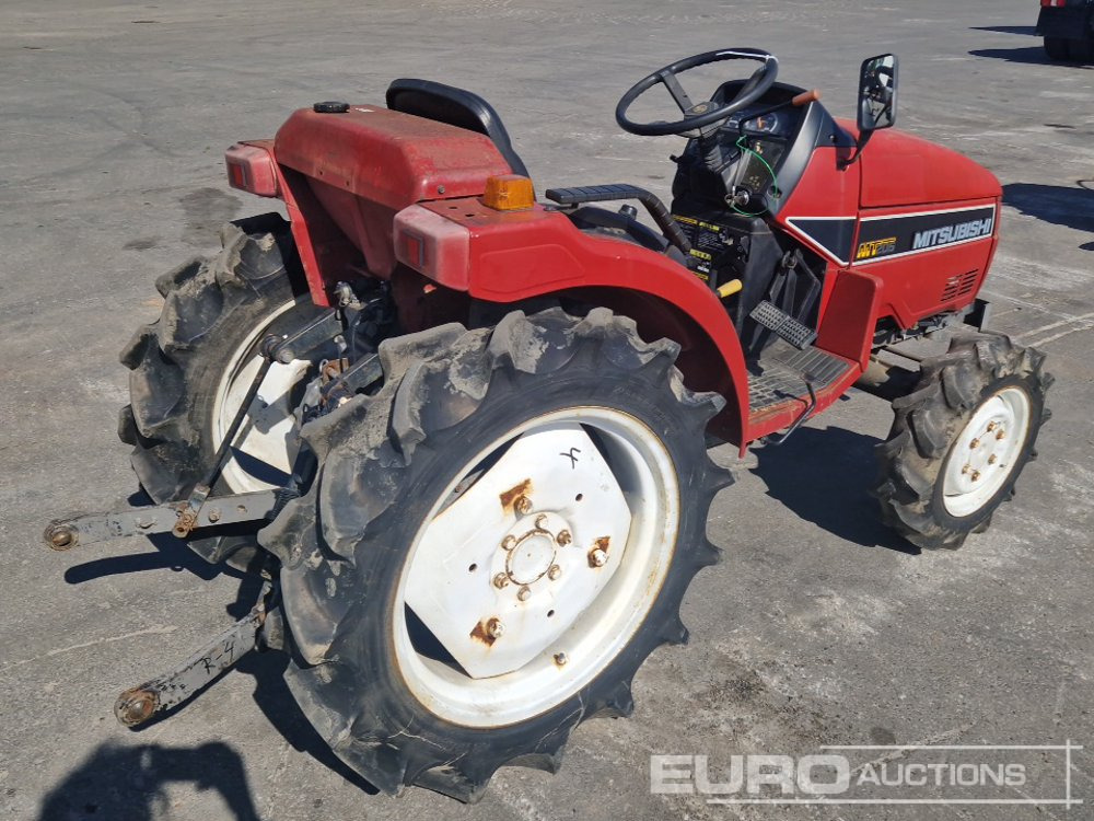 Mitsubishi MT205D - Mini traktors: foto 4 Mitsubishi MT205D - Mini traktors: foto 4