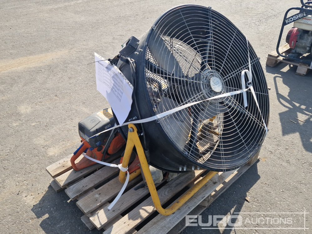 Pallet of Husqvarna Handheld Petrol Saws (3 of), Weda10 Submersible Pump, Master DF30P Electric Fan - Celtniecības maisītājs: foto 2 Pallet of Husqvarna Handheld Petrol Saws (3 of), Weda10 Submersible Pump, Master DF30P Electric Fan - Celtniecības maisītājs: foto 2