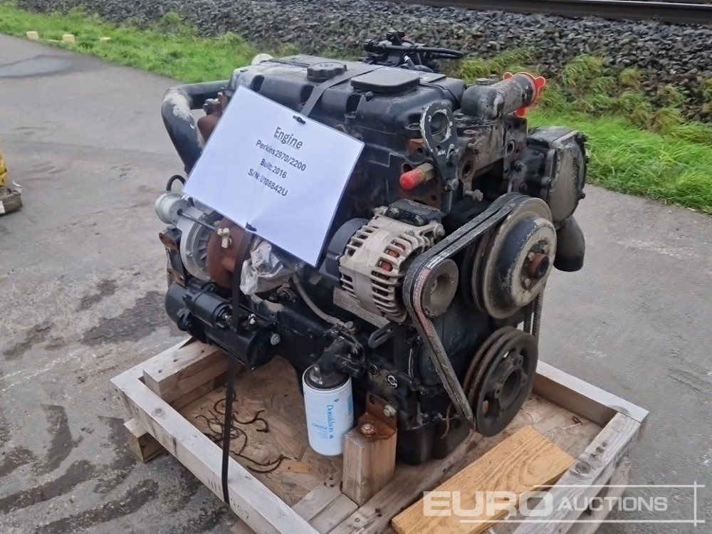 Perkins 4 Cylinder Turbo Diesel Engine - Dzinējs: foto 2 Perkins 4 Cylinder Turbo Diesel Engine - Dzinējs: foto 2