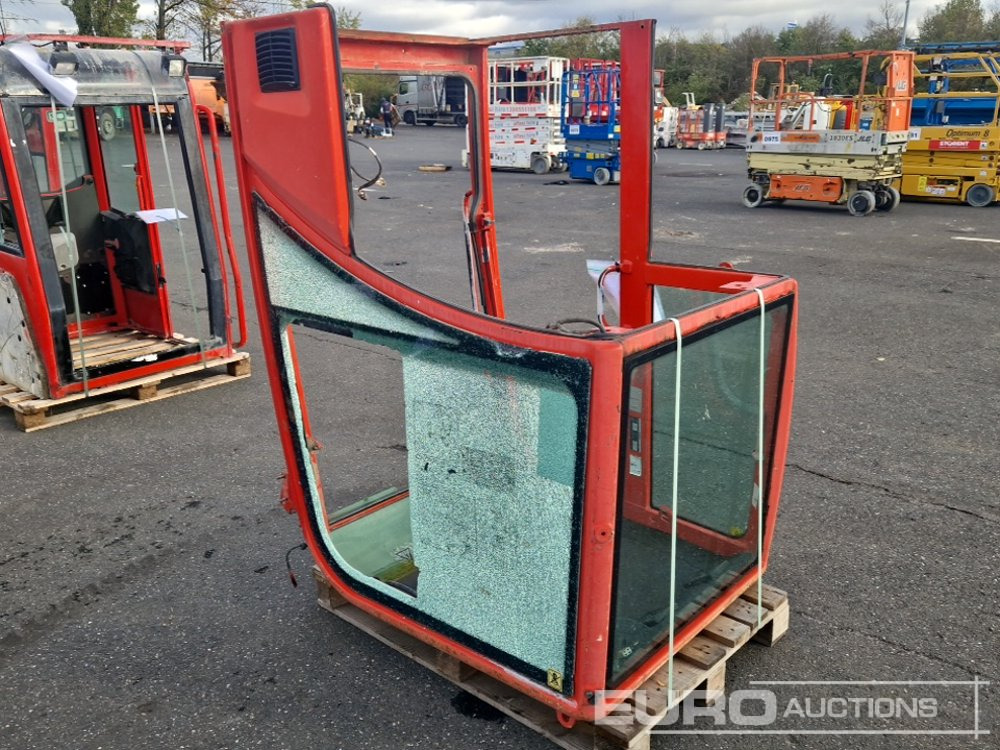 Cabin to suit Volvo ECR25 - Rezerves daļa - Ekskavators: foto 1 Cabin to suit Volvo ECR25 - Rezerves daļa - Ekskavators: foto 1