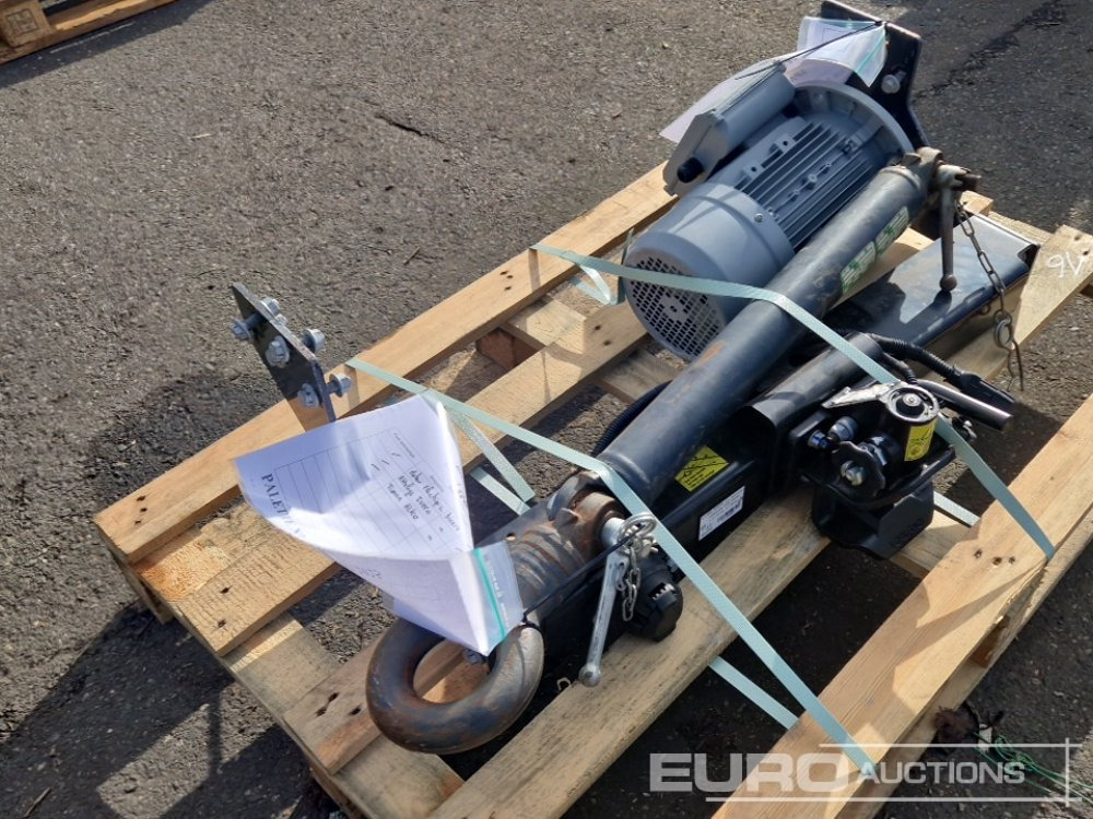 Electric Motor, Trailer Axle with Hitch + Tow Bar - Rezerves daļa: foto 4 Electric Motor, Trailer Axle with Hitch + Tow Bar - Rezerves daļa: foto 4