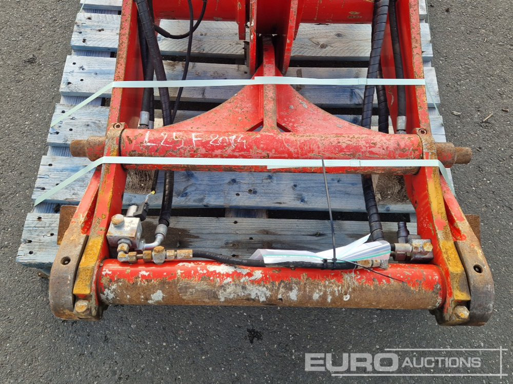 Loader Arm to suit Volvo L25F - Rezerves daļa: foto 5 Loader Arm to suit Volvo L25F - Rezerves daļa: foto 5
