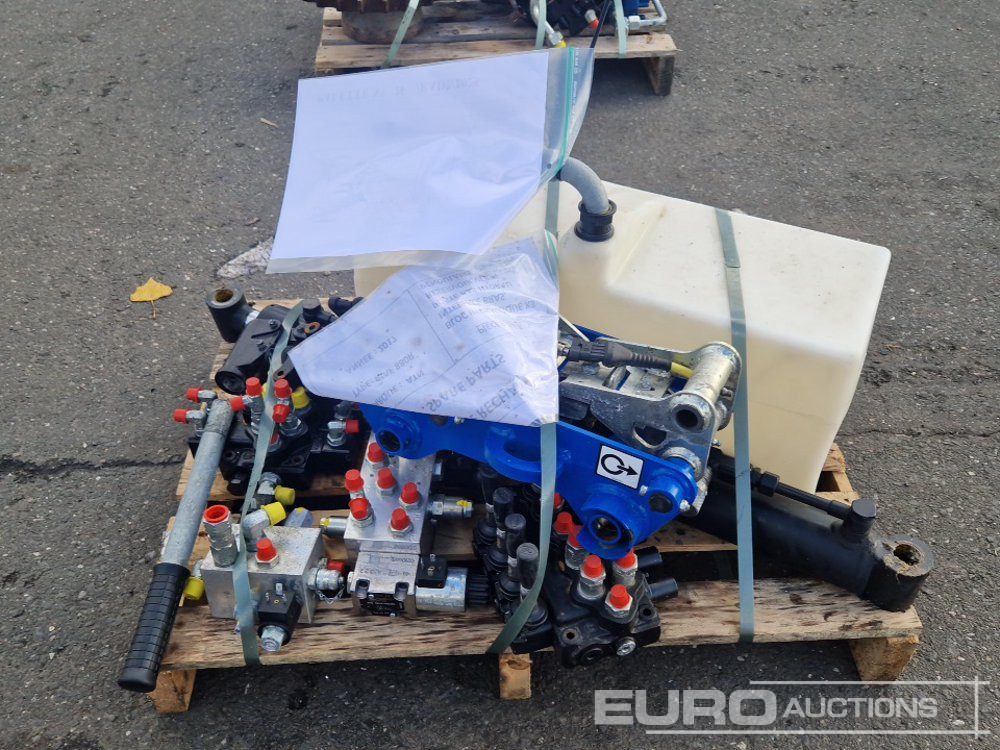 Spare Parts, Hydraulic Parts, Tank, Cylinder to suit ATN PIAF 880R - Rezerves daļa: foto 1 Spare Parts, Hydraulic Parts, Tank, Cylinder to suit ATN PIAF 880R - Rezerves daļa: foto 1