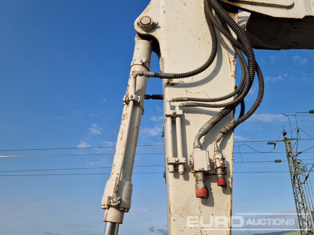Kāpurķēžu ekskavators Takeuchi TB1140: foto 25