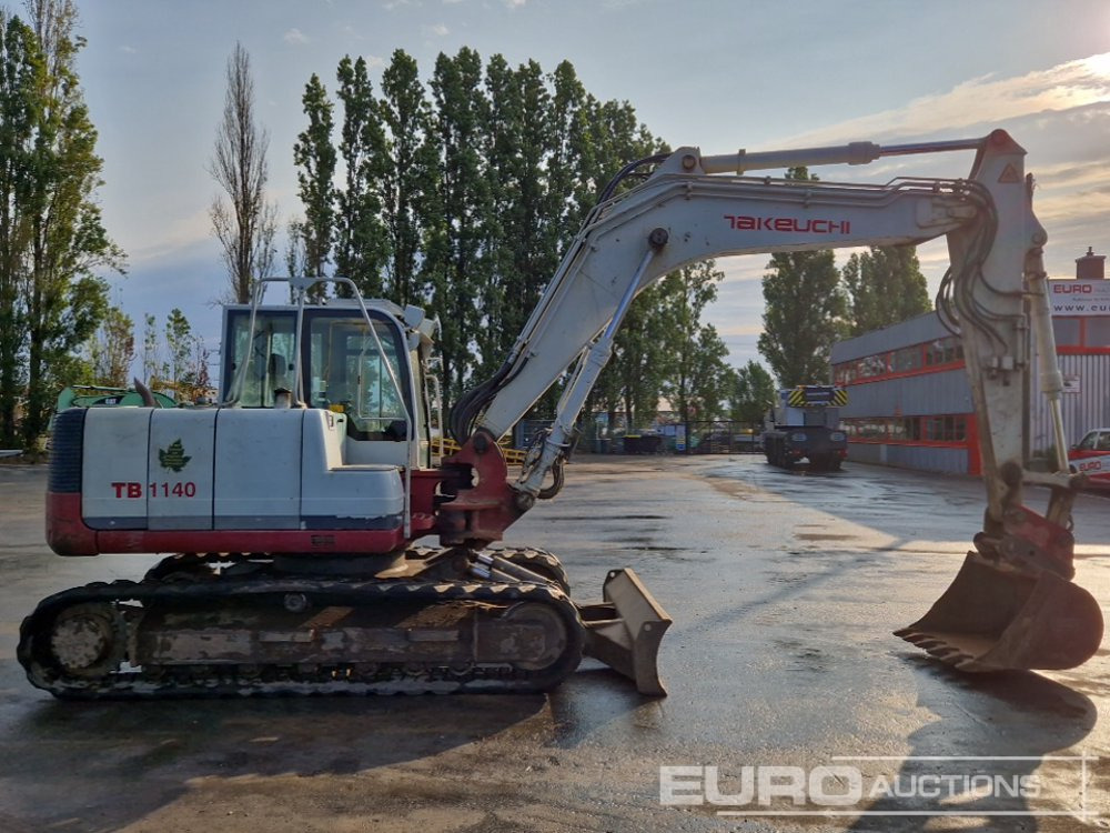 Kāpurķēžu ekskavators Takeuchi TB1140: foto 6