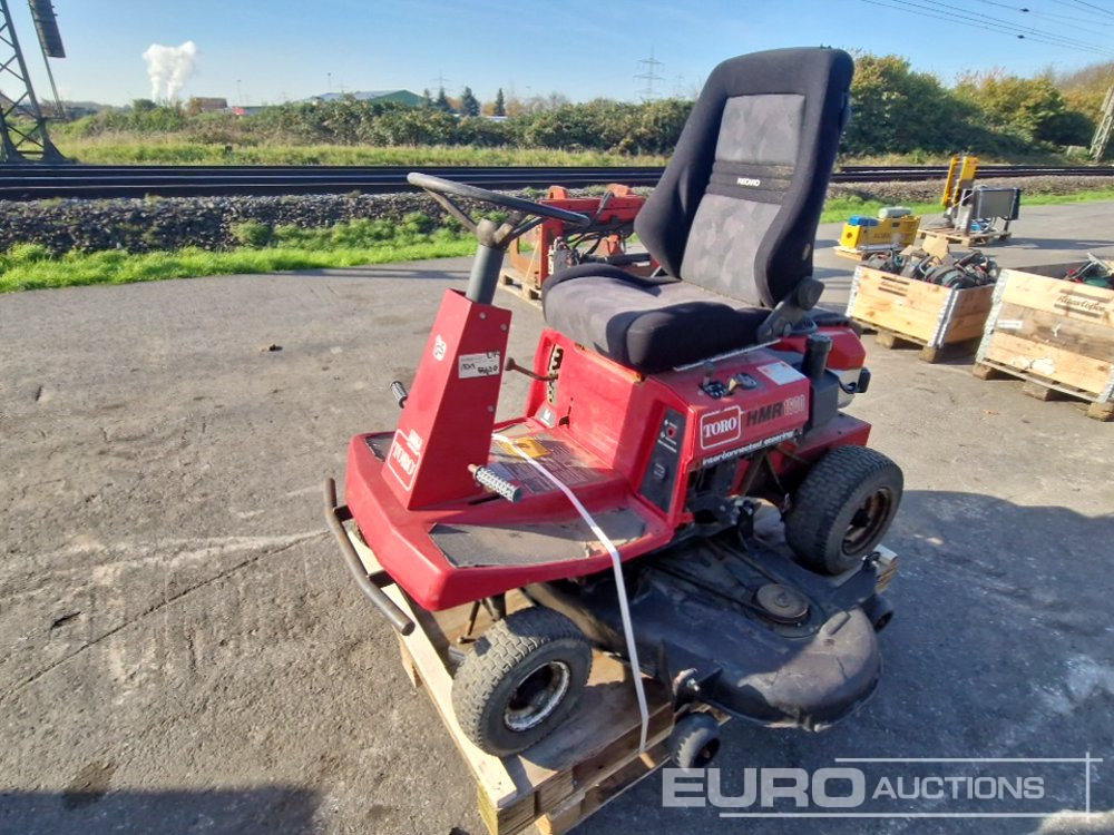 Toro HMRB1600 Ride on Lawnmover - Zāles pļāvējs: foto 1 Toro HMRB1600 Ride on Lawnmover - Zāles pļāvējs: foto 1