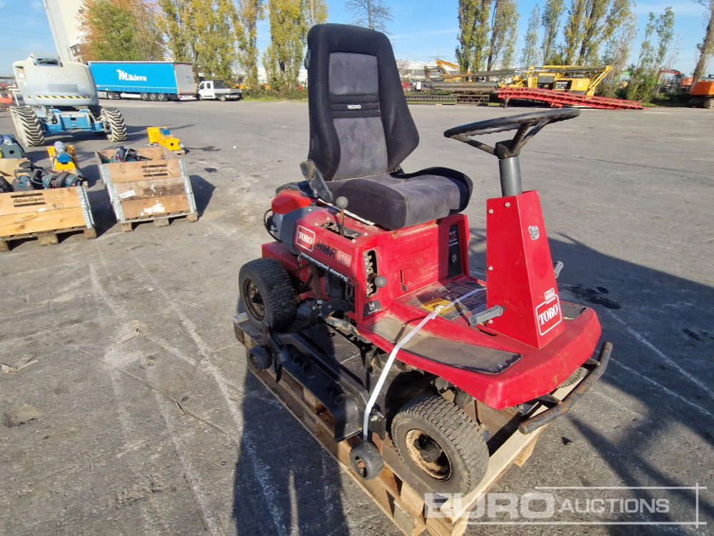 Toro HMRB1600 Ride on Lawnmover - Zāles pļāvējs: foto 4 Toro HMRB1600 Ride on Lawnmover - Zāles pļāvējs: foto 4