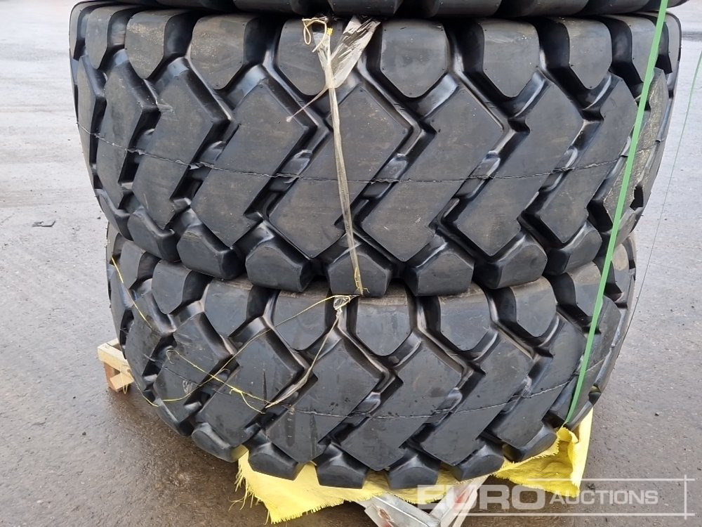 Unused 23.5-25 24PR E-3/L-3 TL Tyres (4 of) - Riepa: foto 3 Unused 23.5-25 24PR E-3/L-3 TL Tyres (4 of) - Riepa: foto 3