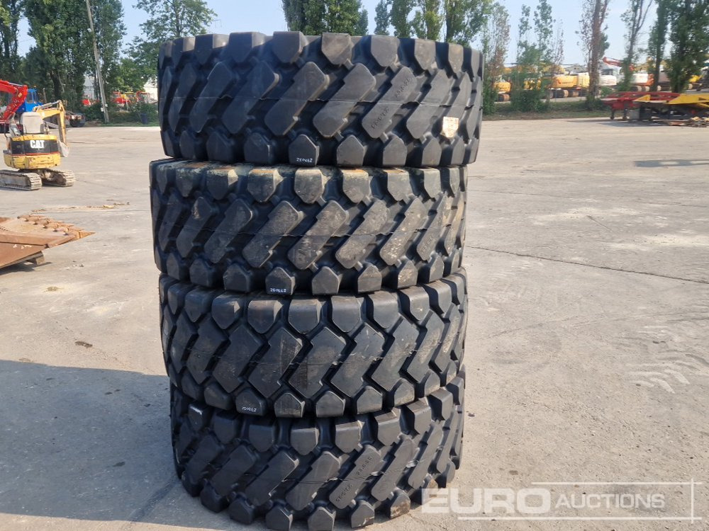 Unused 23.5X25 New Tyres (4 of) to suit Wheeled Loader - Riepa: foto 4 Unused 23.5X25 New Tyres (4 of) to suit Wheeled Loader - Riepa: foto 4