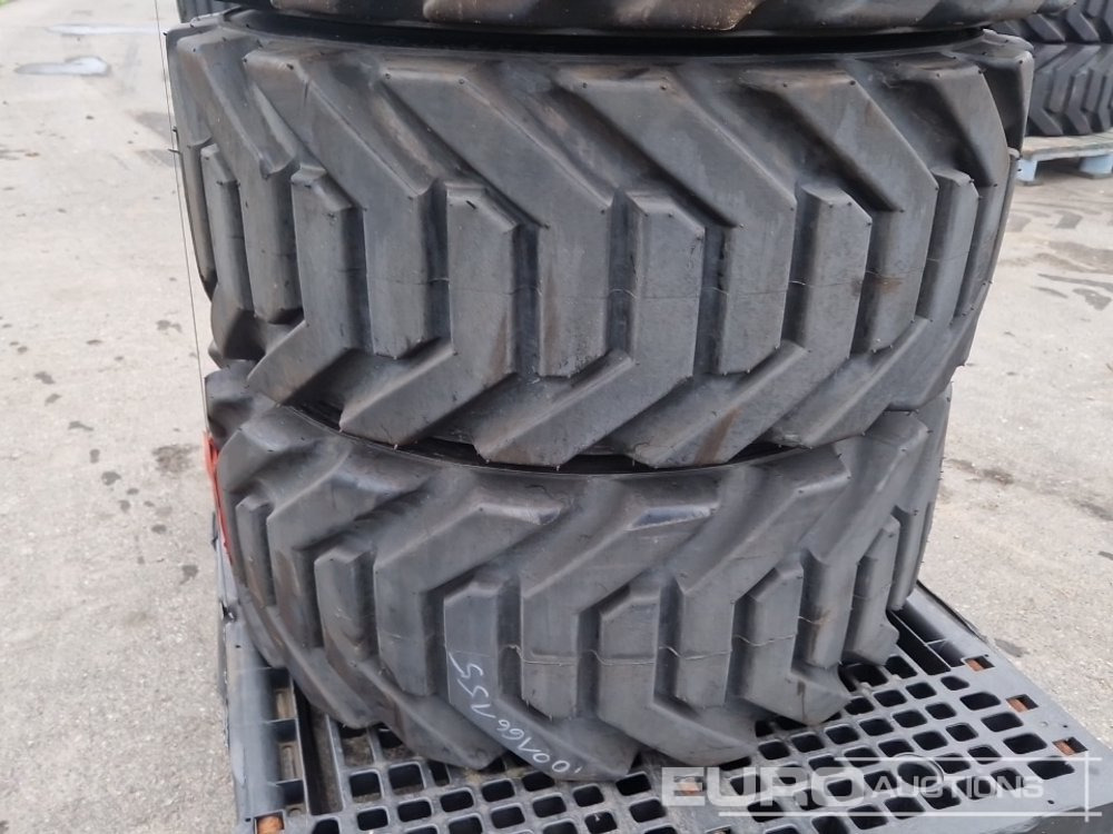 Unused JLG 315/55D20 Tyres (4 of) - Riepa: foto 4 Unused JLG 315/55D20 Tyres (4 of) - Riepa: foto 4
