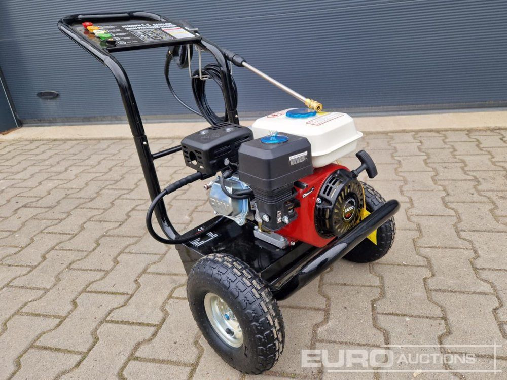 Unused MAXWIN MT3500PSI Petrol Powered High Pressure Washer, 240bar, 6.5HP - Augstspiediena mazgātājs: foto 3 Unused MAXWIN MT3500PSI Petrol Powered High Pressure Washer, 240bar, 6.5HP - Augstspiediena mazgātājs: foto 3