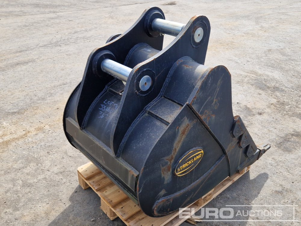 Unused Strickland 36" Digging Bucket, 80mm Pin to suit JCB JS160 - Kauss: foto 3 Unused Strickland 36" Digging Bucket, 80mm Pin to suit JCB JS160 - Kauss: foto 3