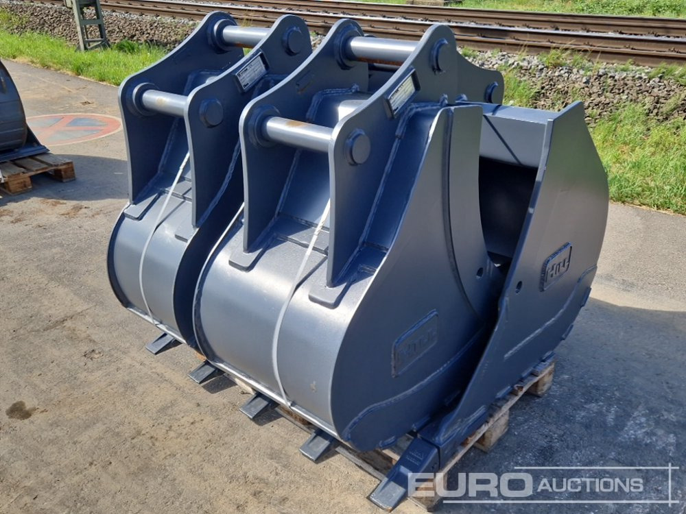 Unused Strickland 48" 24", 18" Digging Buckets, 65mm Pin to suit Hitachi ZX130 (3 of) - Kauss: foto 1 Unused Strickland 48" 24", 18" Digging Buckets, 65mm Pin to suit Hitachi ZX130 (3 of) - Kauss: foto 1