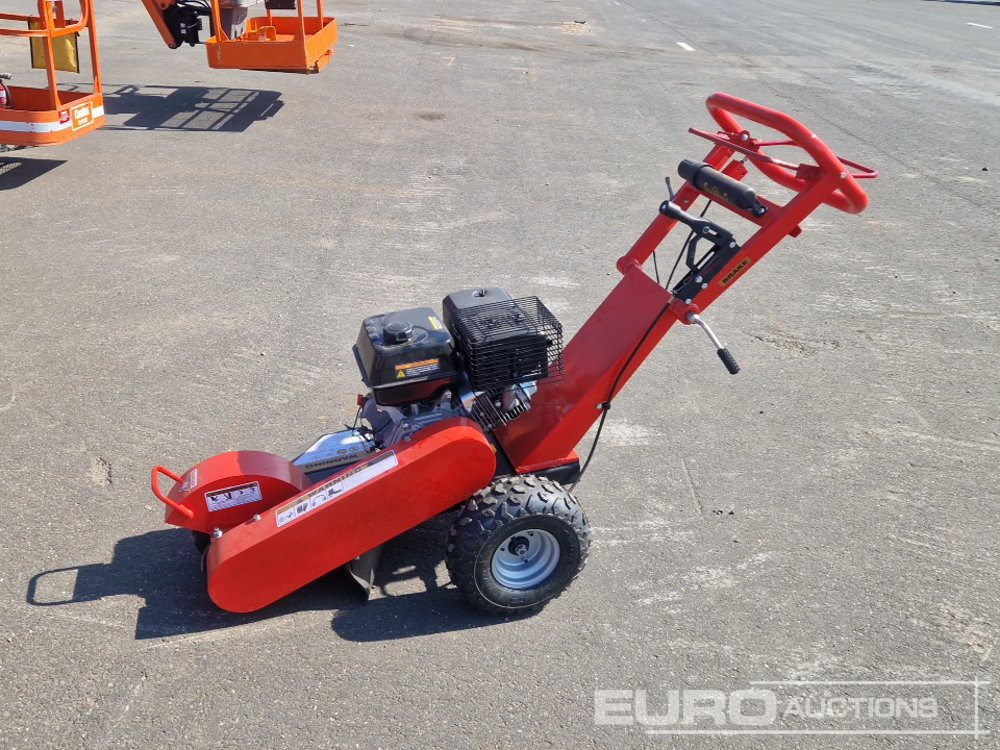 Unused Walk Behind Stump Grinder - Celmu smalcinātājs: foto 2 Unused Walk Behind Stump Grinder - Celmu smalcinātājs: foto 2