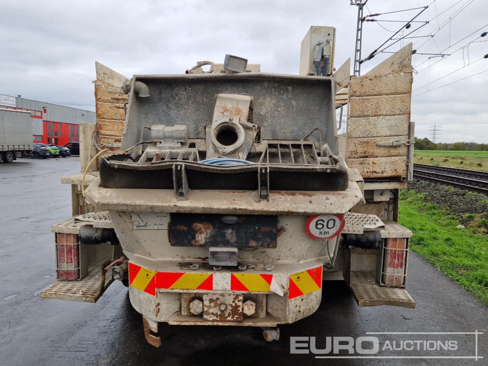 Volvo 290 - Betonvedējs: foto 4 Volvo 290 - Betonvedējs: foto 4