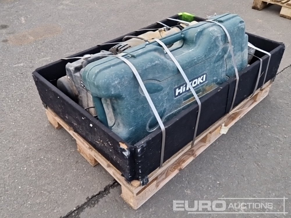 Waterpumps (2 of). Air Compressor, Drill Hammer - Celtniecības maisītājs: foto 2 Waterpumps (2 of). Air Compressor, Drill Hammer - Celtniecības maisītājs: foto 2