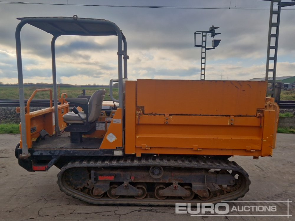 Yanmar C30R-2 - Kāpurķēžu pašizgāzējs: foto 3 Yanmar C30R-2 - Kāpurķēžu pašizgāzējs: foto 3