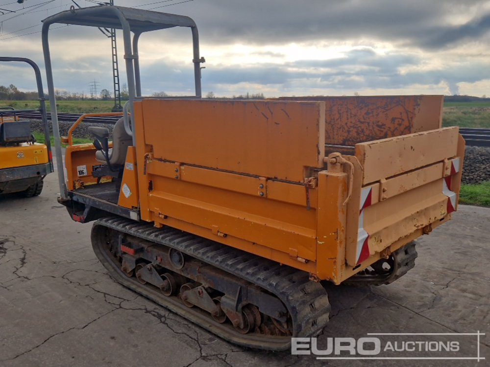 Yanmar C30R-2 - Kāpurķēžu pašizgāzējs: foto 4 Yanmar C30R-2 - Kāpurķēžu pašizgāzējs: foto 4