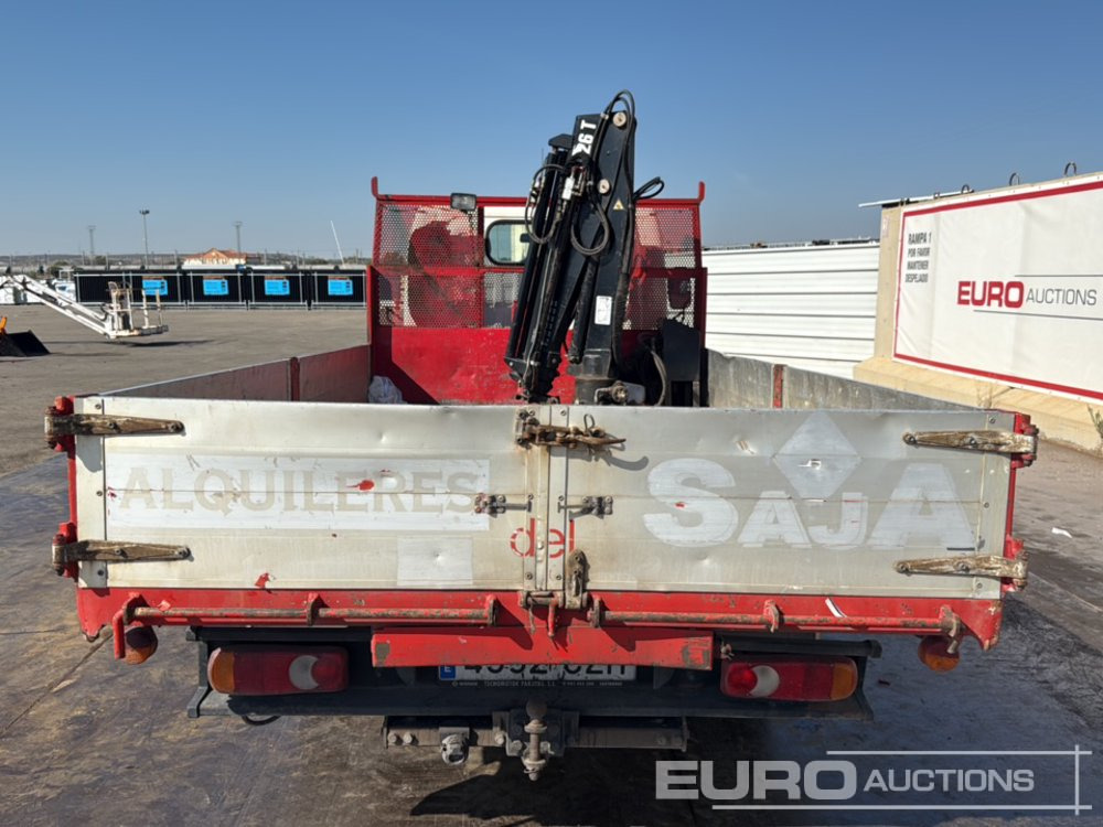 2004 Nissan Cabstar - Bortu kravas automašīna/ Platforma: foto 4 2004 Nissan Cabstar - Bortu kravas automašīna/ Platforma: foto 4