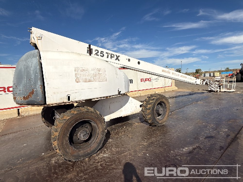 2006 Haulotte H25TPX - Pacēlājs: foto 5 2006 Haulotte H25TPX - Pacēlājs: foto 5