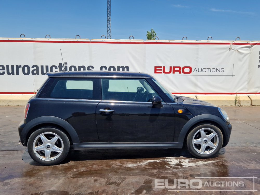 Vieglā automašīna 2009 Mini Cooper: foto 6