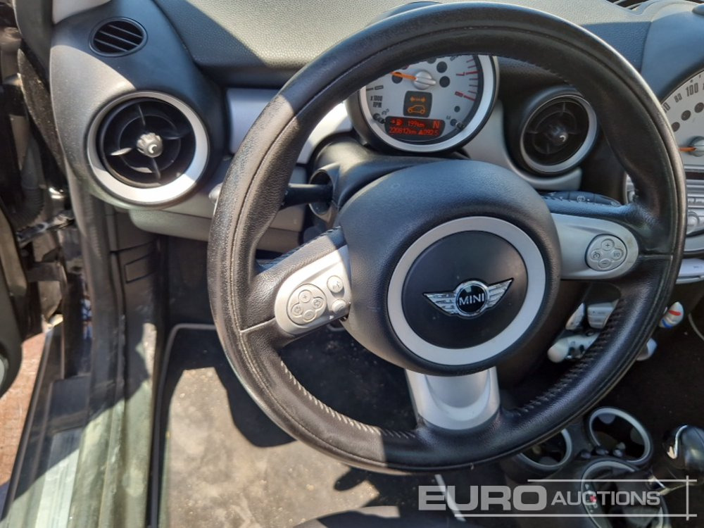 Vieglā automašīna 2009 Mini Cooper: foto 17
