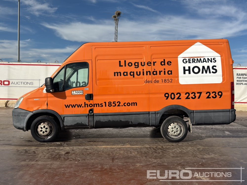2010 Iveco Daily 35 S14 - Kravas mikroautobuss: foto 2 2010 Iveco Daily 35 S14 - Kravas mikroautobuss: foto 2