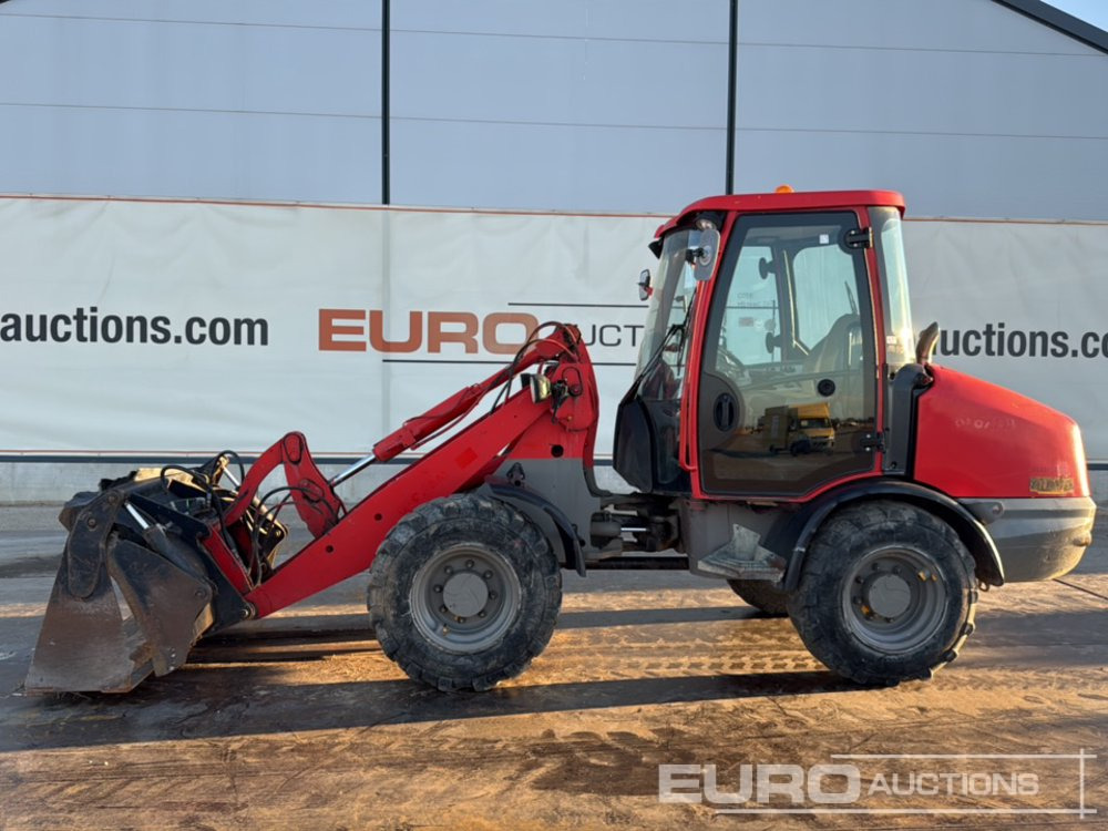 2013 JCB 406 B - Riteņu iekrāvējs: foto 2 2013 JCB 406 B - Riteņu iekrāvējs: foto 2