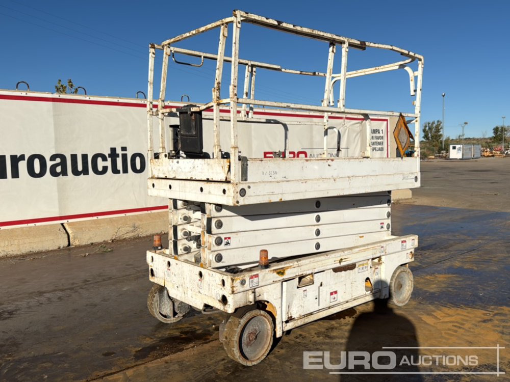 2014 Haulotte Compact 12 - Šķērveida pacēlājs: foto 5 2014 Haulotte Compact 12 - Šķērveida pacēlājs: foto 5