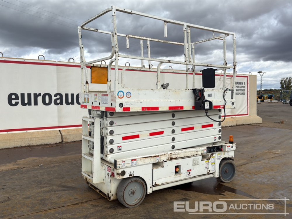 2014 Haulotte Compact 14 - Šķērveida pacēlājs: foto 1 2014 Haulotte Compact 14 - Šķērveida pacēlājs: foto 1