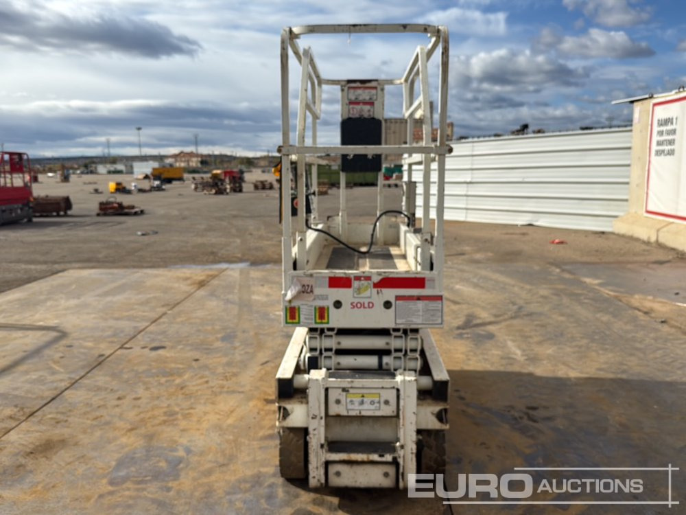 2014 Haulotte Optimum 8 - Šķērveida pacēlājs: foto 4 2014 Haulotte Optimum 8 - Šķērveida pacēlājs: foto 4