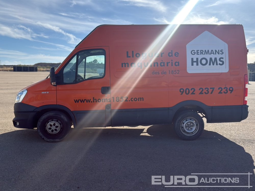 2014 Iveco Daily 35 S13 - Kravas mikroautobuss: foto 2 2014 Iveco Daily 35 S13 - Kravas mikroautobuss: foto 2