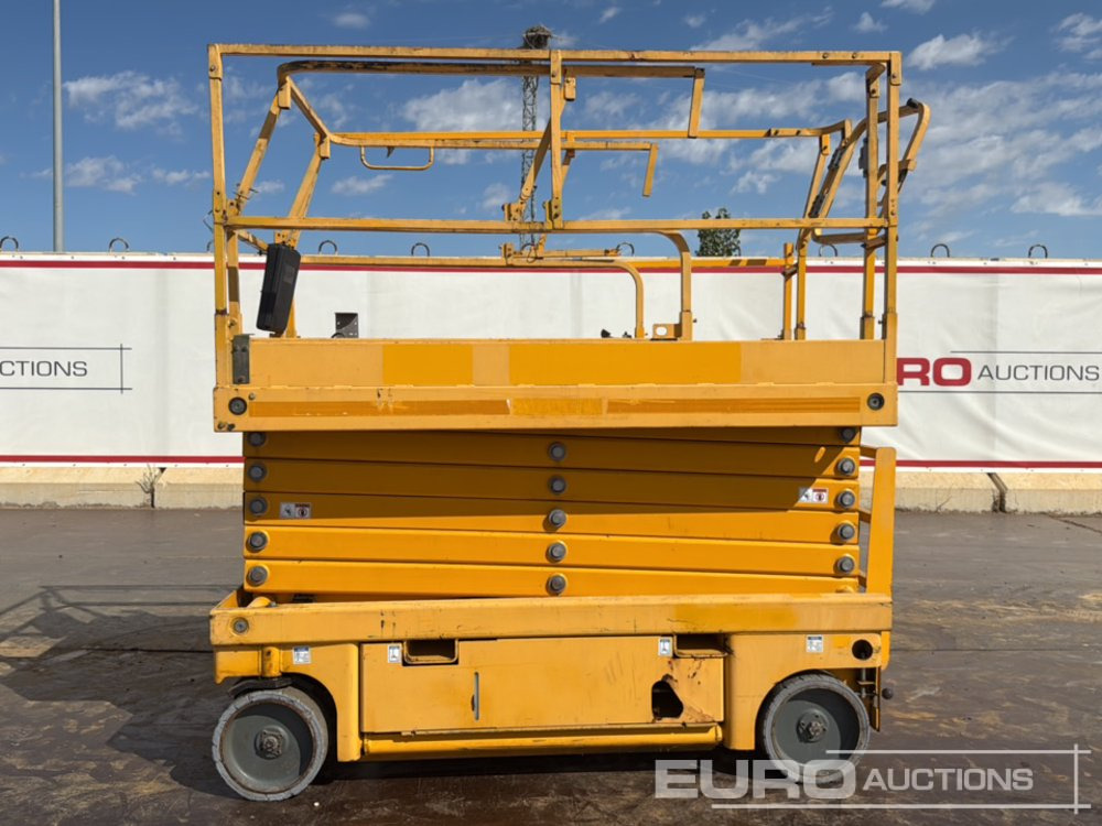 2016 Haulotte Compact 14 - Pacēlājs: foto 2 2016 Haulotte Compact 14 - Pacēlājs: foto 2