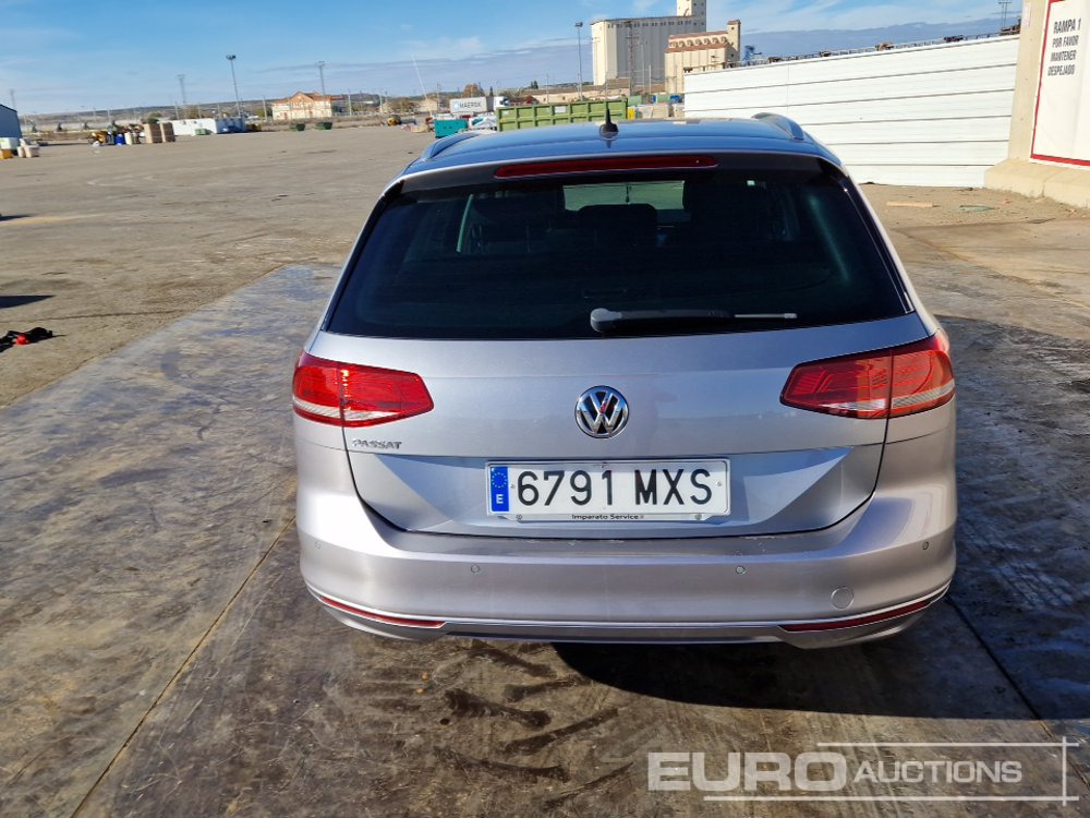 2018 Volkswagen Passat - Vieglā automašīna: foto 4 2018 Volkswagen Passat - Vieglā automašīna: foto 4