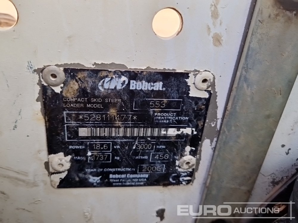 Kompaktiekrāvējs Bobcat 553: foto 27