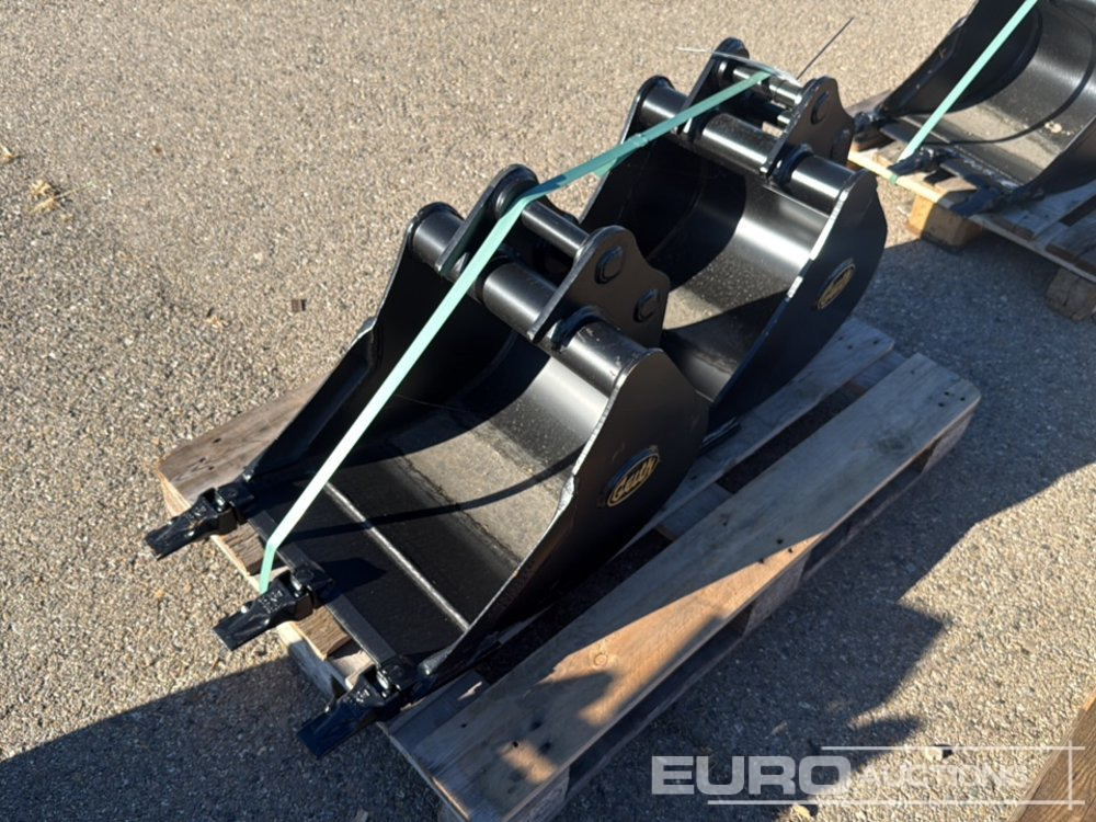 Geith Bucket H03-0450-11404 to Suit MCR1009 (S/N 1175045), Bucket H03-0450-11071 to Suit MCR1009 (S/N 1166016) - Kauss: foto 3 Geith Bucket H03-0450-11404 to Suit MCR1009 (S/N 1175045), Bucket H03-0450-11071 to Suit MCR1009 (S/N 1166016) - Kauss: foto 3