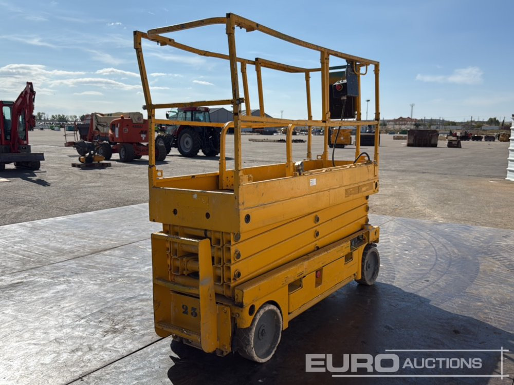 Haulotte Compact 10N - Pacēlājs: foto 5 Haulotte Compact 10N - Pacēlājs: foto 5