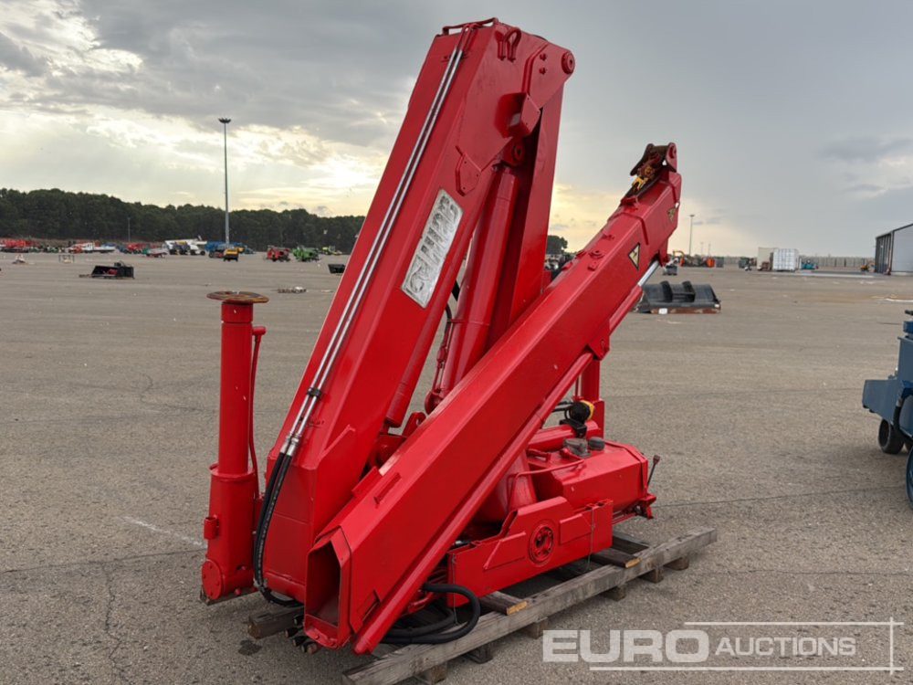 Hiab Crane Boom to Suit Truck - Celtniecības maisītājs: foto 3 Hiab Crane Boom to Suit Truck - Celtniecības maisītājs: foto 3
