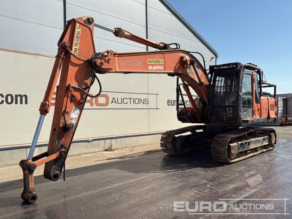 Hitachi ZX210 - Kāpurķēžu ekskavators: foto 1 Hitachi ZX210 - Kāpurķēžu ekskavators: foto 1