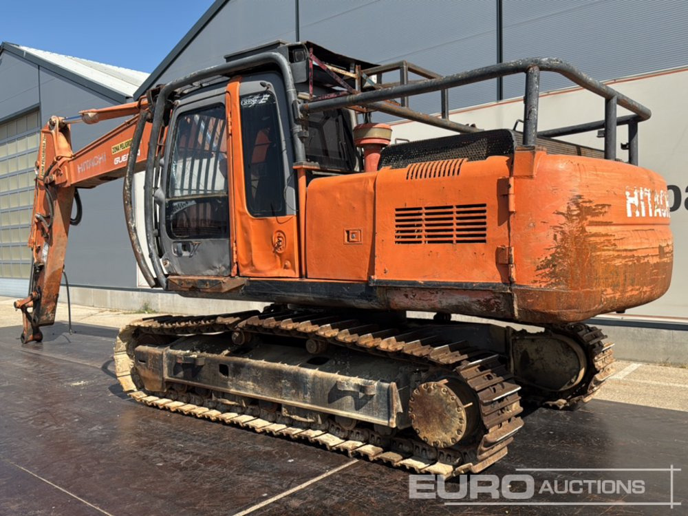 Hitachi ZX210 - Kāpurķēžu ekskavators: foto 3 Hitachi ZX210 - Kāpurķēžu ekskavators: foto 3