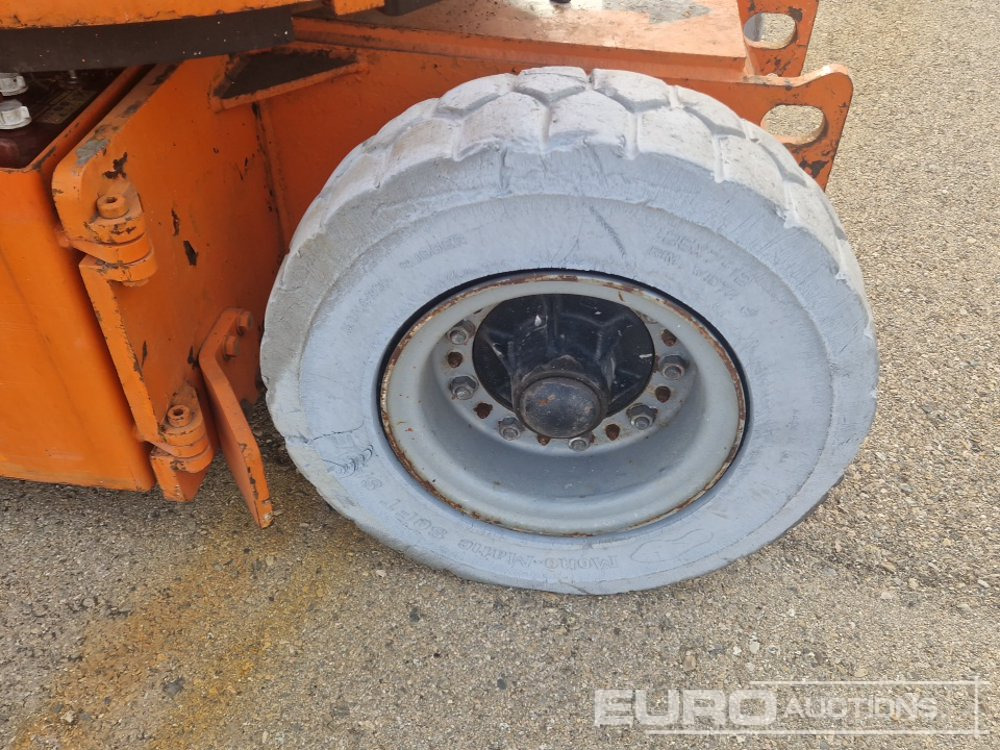 Izlices pacēlājs JLG E300AJP: foto 8 Izlices pacēlājs JLG E300AJP: foto 8