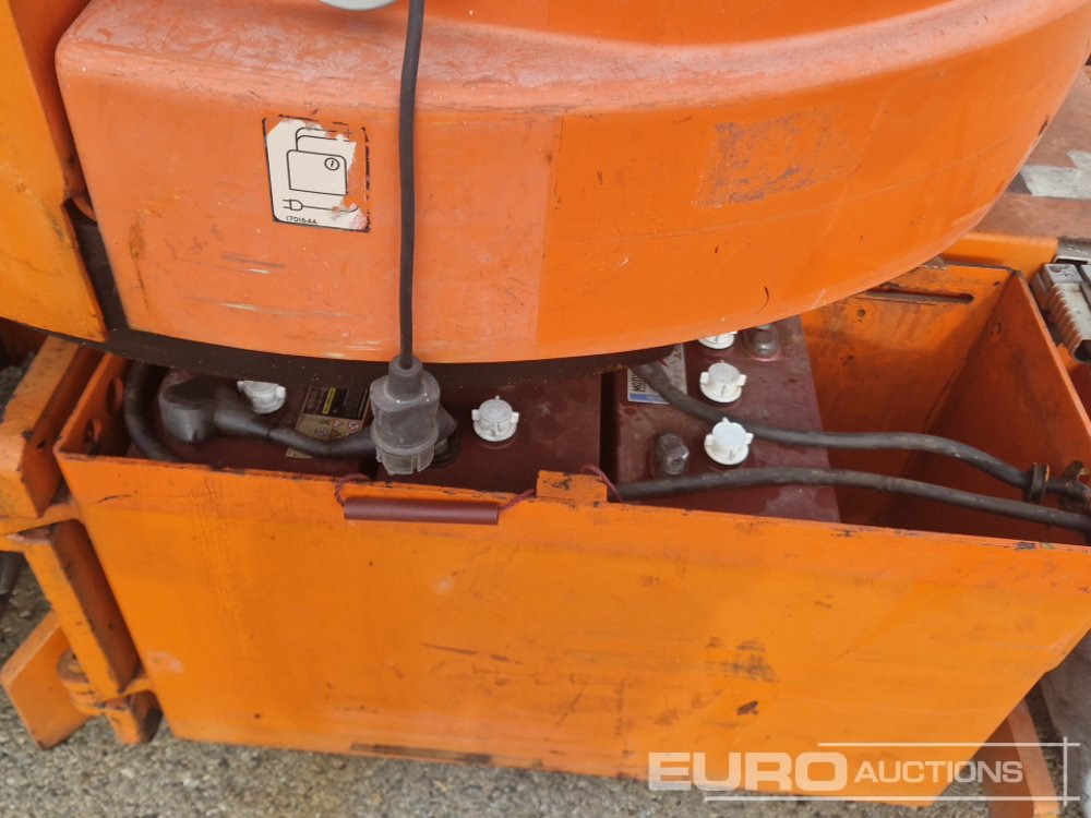 Izlices pacēlājs JLG E300AJP: foto 12 Izlices pacēlājs JLG E300AJP: foto 12