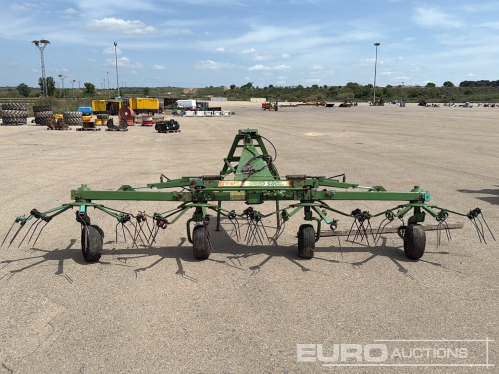 Stoll Speed 580 Hydro Rotating Hay Rake Attachment to suit Tractor - Lauksaimniecības tehnika: foto 1 Stoll Speed 580 Hydro Rotating Hay Rake Attachment to suit Tractor - Lauksaimniecības tehnika: foto 1