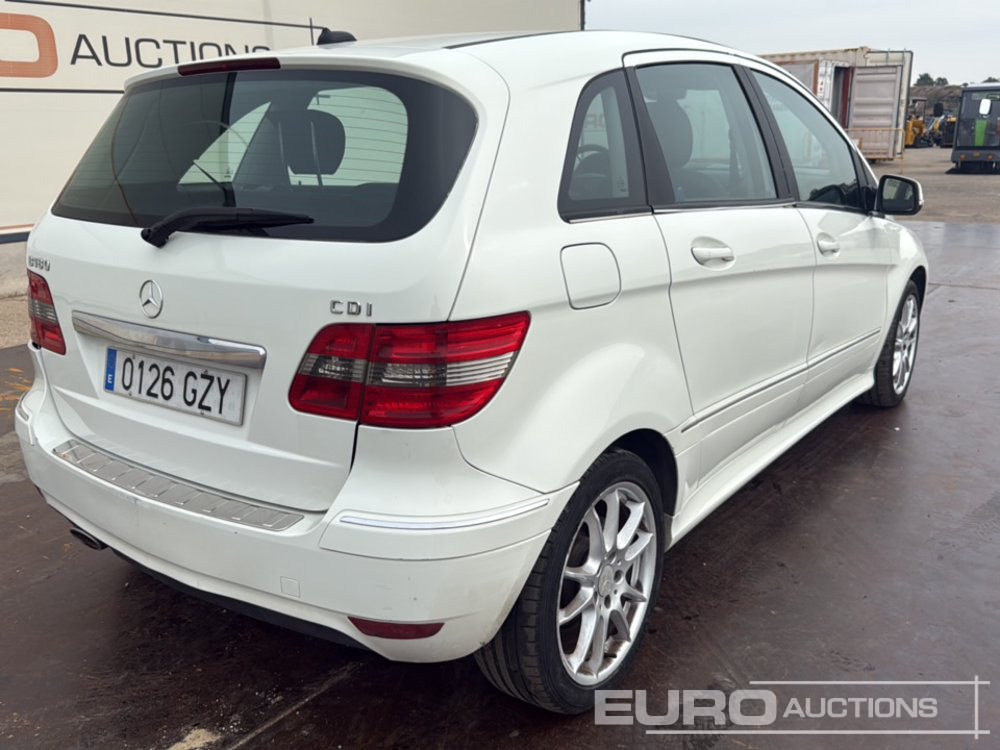Mercedes Benz B180 CDI - Vieglā automašīna: foto 5 Mercedes Benz B180 CDI - Vieglā automašīna: foto 5