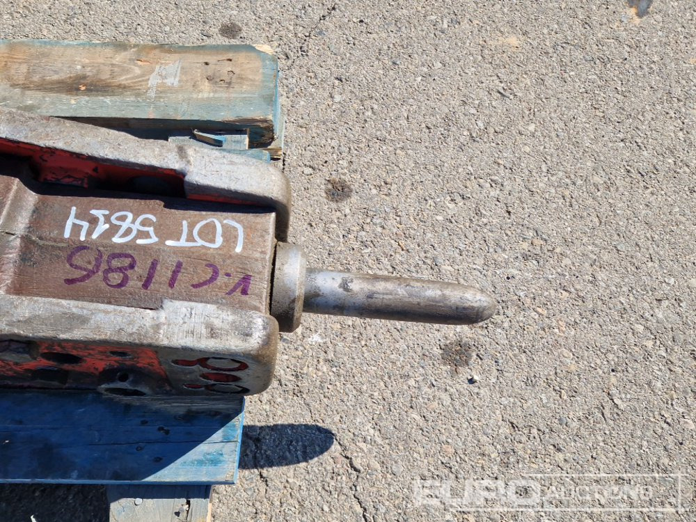 Rammer S220 - Celtniecības maisītājs: foto 5 Rammer S220 - Celtniecības maisītājs: foto 5