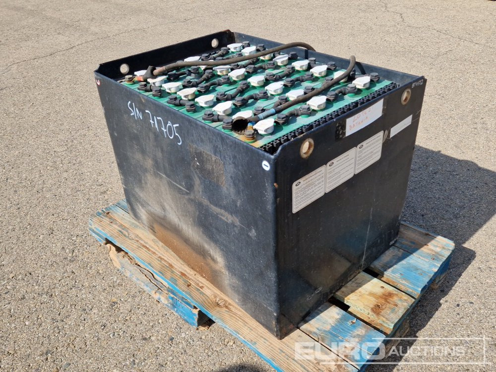 Set of Batteries to suit Electric Forklift - Akumulators - Elektroiekrāvējs: foto 3 Set of Batteries to suit Electric Forklift - Akumulators - Elektroiekrāvējs: foto 3