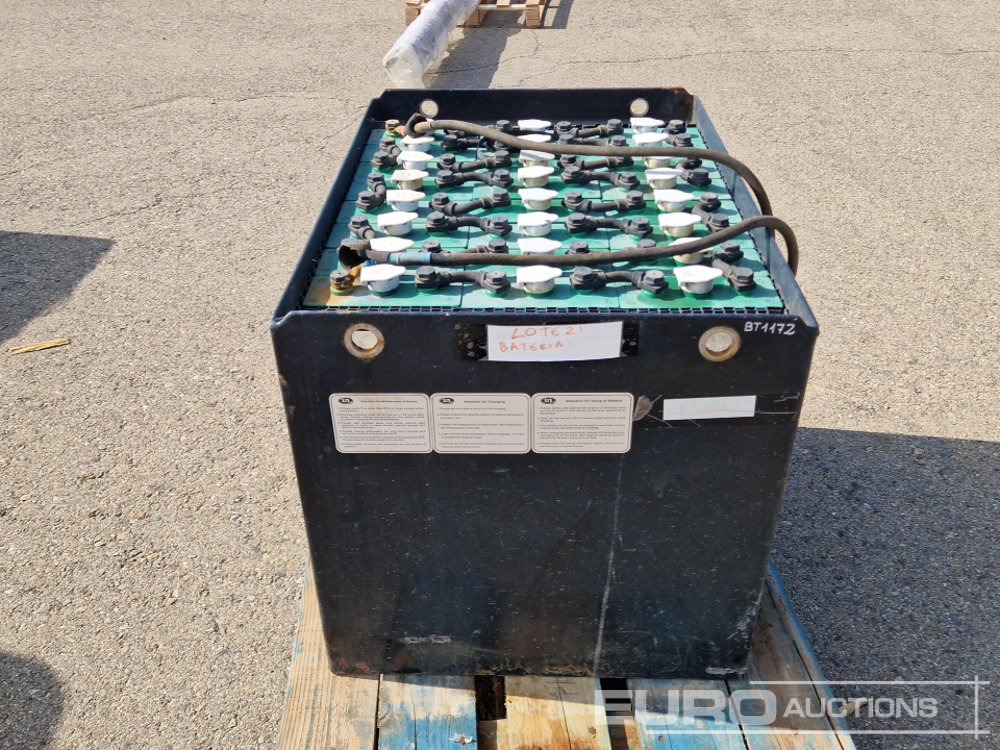 Set of Batteries to suit Electric Forklift - Akumulators - Elektroiekrāvējs: foto 4 Set of Batteries to suit Electric Forklift - Akumulators - Elektroiekrāvējs: foto 4