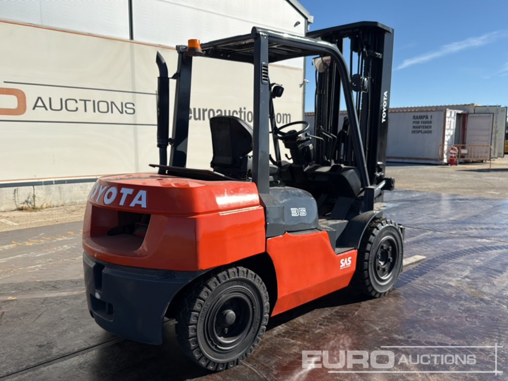 Toyota 42-7FD35 - Autokrāvējs: foto 5 Toyota 42-7FD35 - Autokrāvējs: foto 5