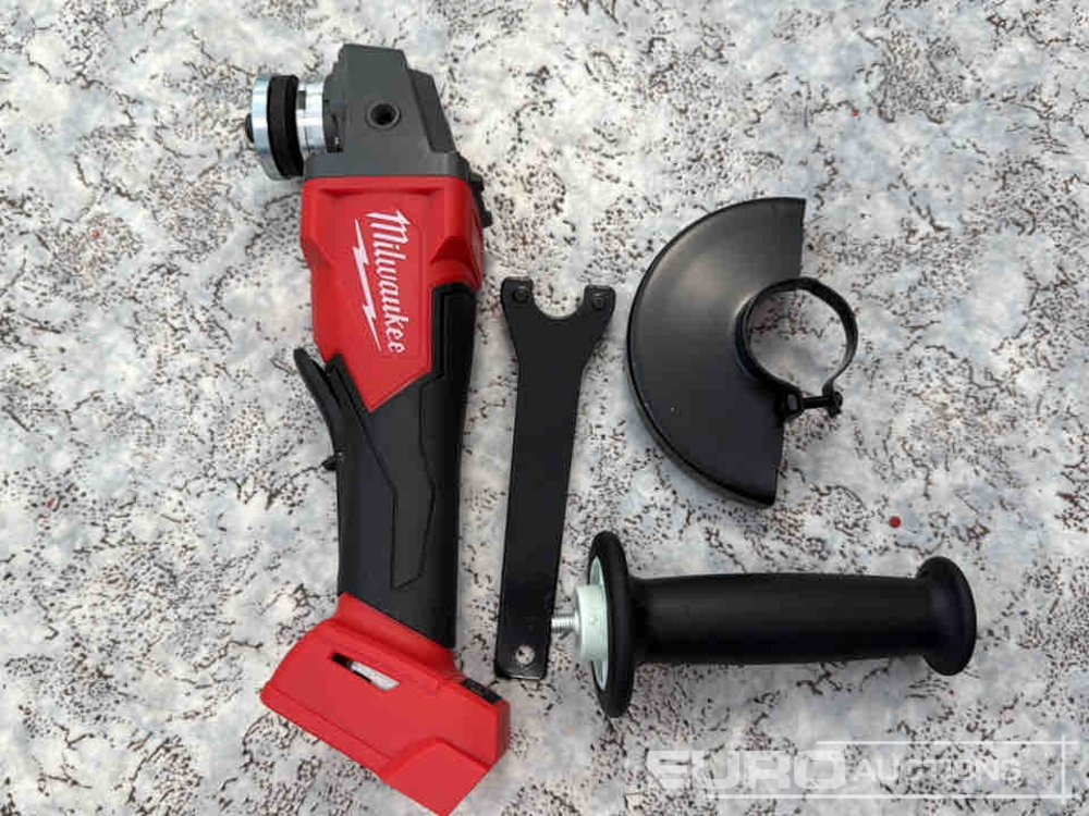 Unused Milwaukee M18 - Garāžu aprīkojums: foto 1 Unused Milwaukee M18 - Garāžu aprīkojums: foto 1